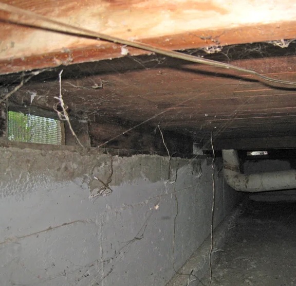 Crawl Space Water Extraction in Providence, UT